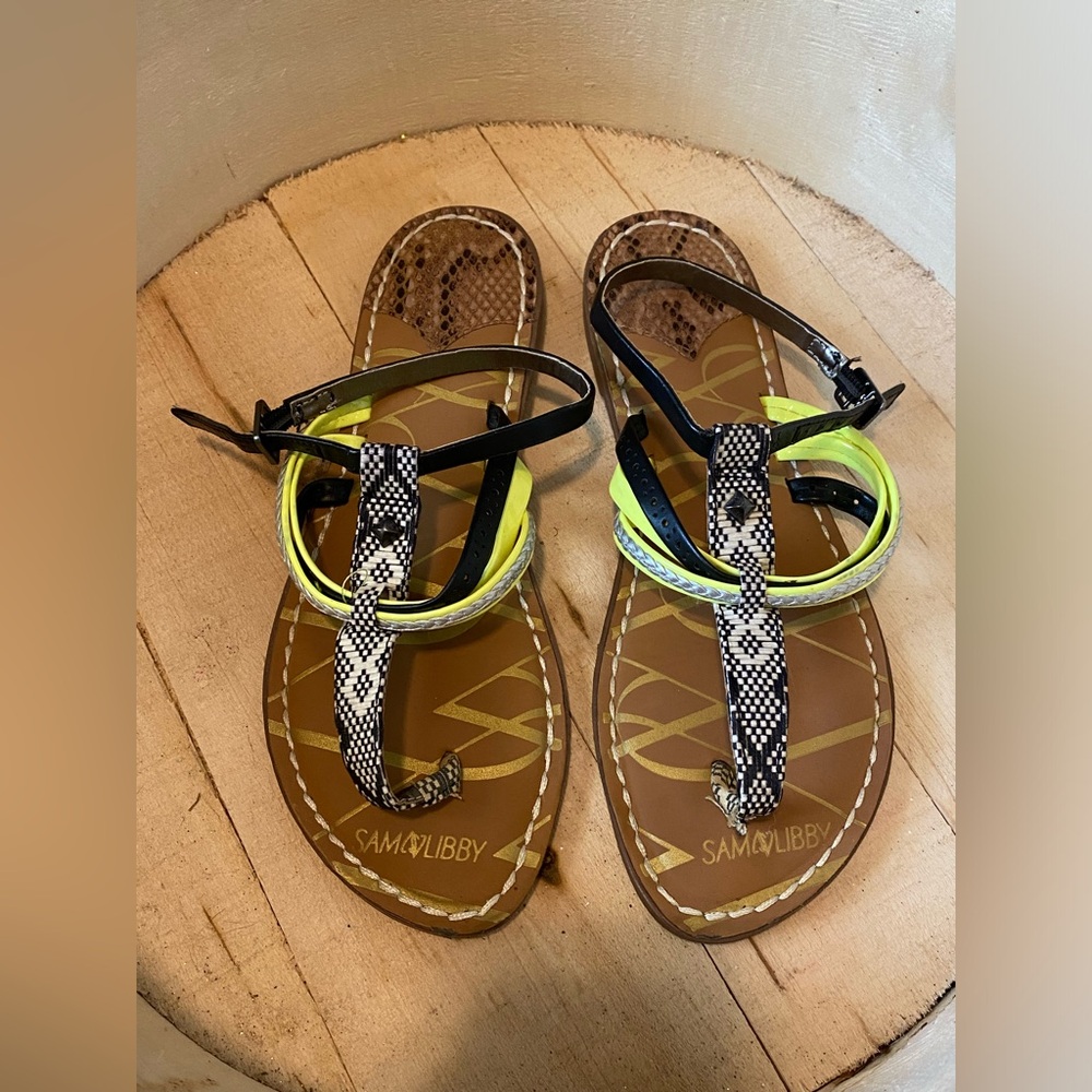 Women’s Sandals